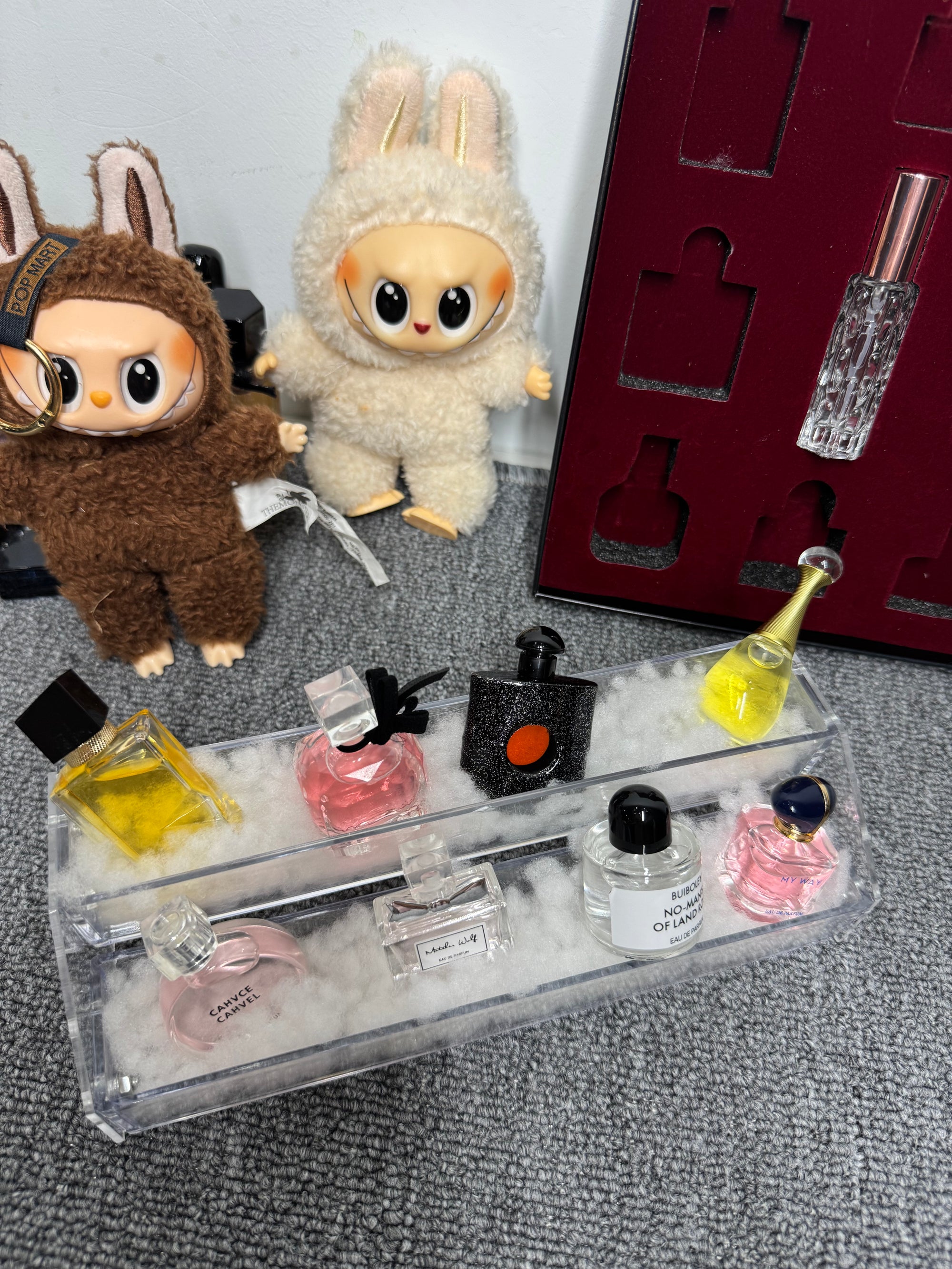 Lingling Mini Perfume Set: 8 Bottles with Gift Box